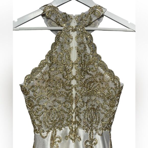 Xscape Embellished Embroidered Mikado Party Dress White Gold Size 2 EUC - Picture 11 of 15